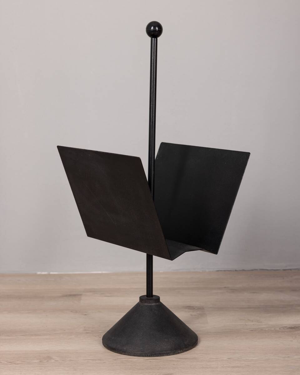 Porte-revues vintage années 80 en métal noir, design porada arredi