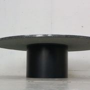 Mid-century  granite stone round coffee table, 1970's italy
