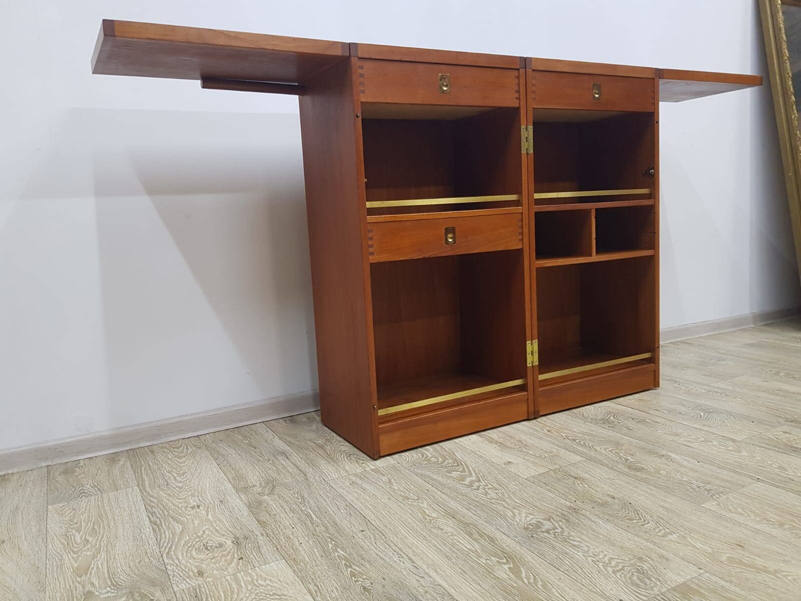 Design / Barek Teak Dyrlund / Reno Wahl Iversen / Danemark, années 1960