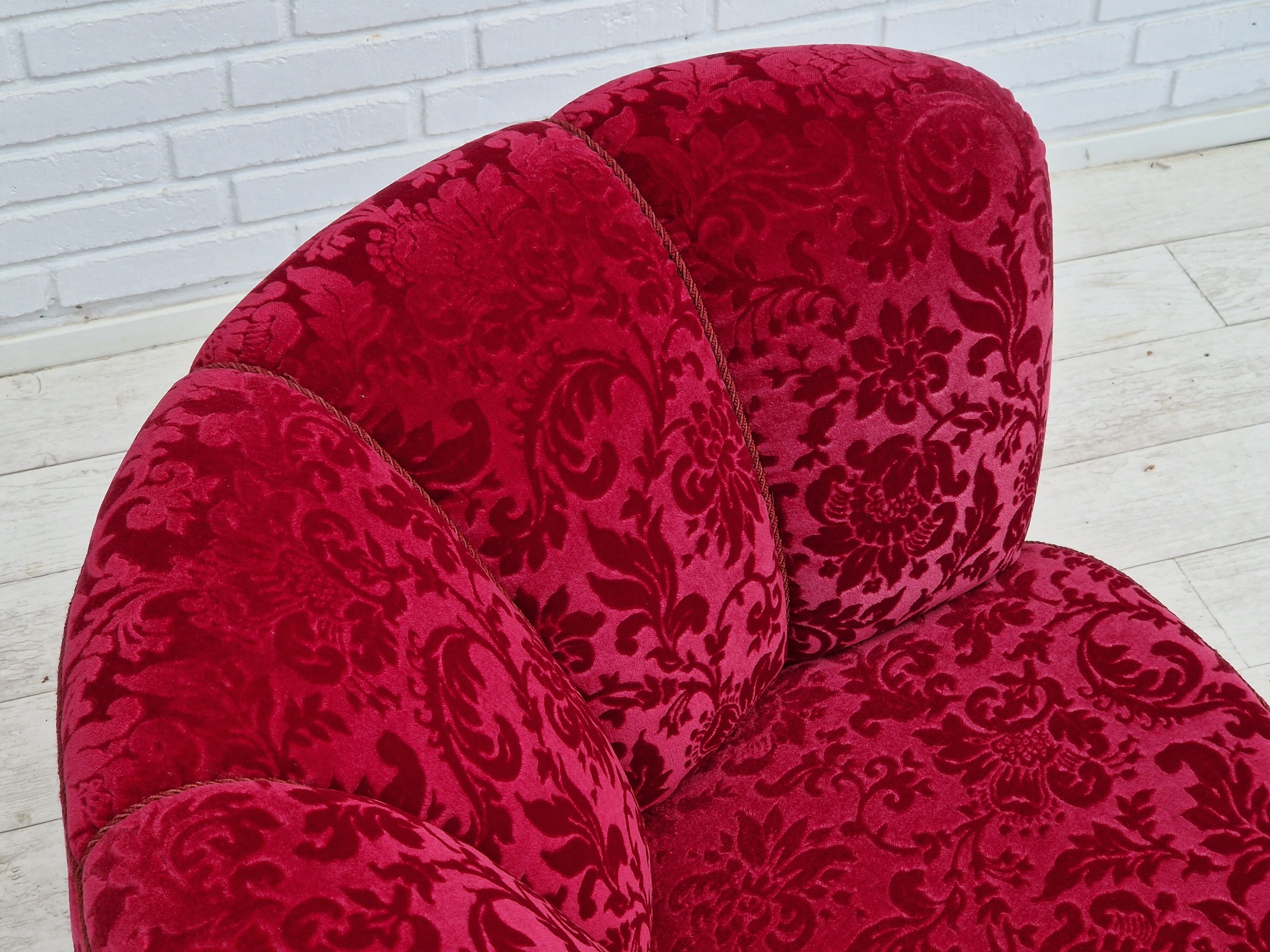 Années 1960, canapé danois vintage 3 places « Banana », original très bon état.