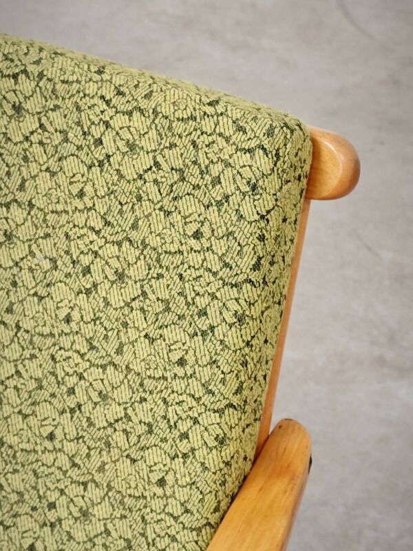 Fauteuil Boomerang vert par Ton Bystrice ( Thonet) par Antonin Suman