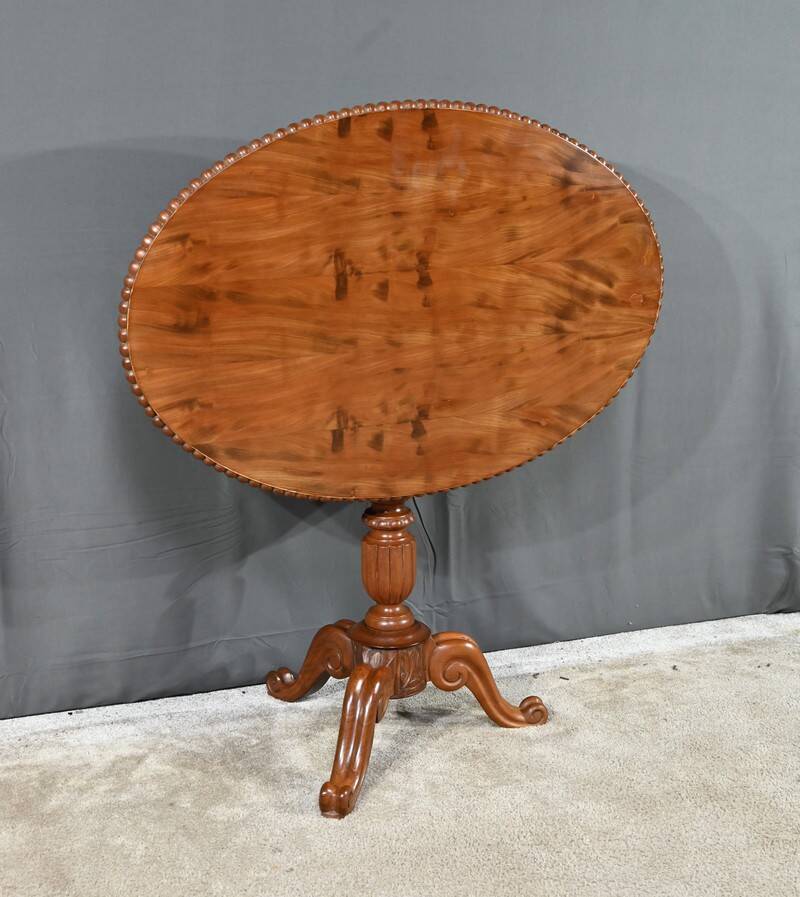 Oval Pedestal Table with Mahogany System, Louis Philippe period – 1st part 19th century