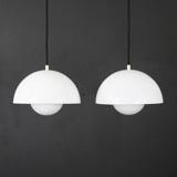Iconic pair of VP1 white enamel flowerpot lamps  - Verner Panton - 100 % original - Louis Poulsen