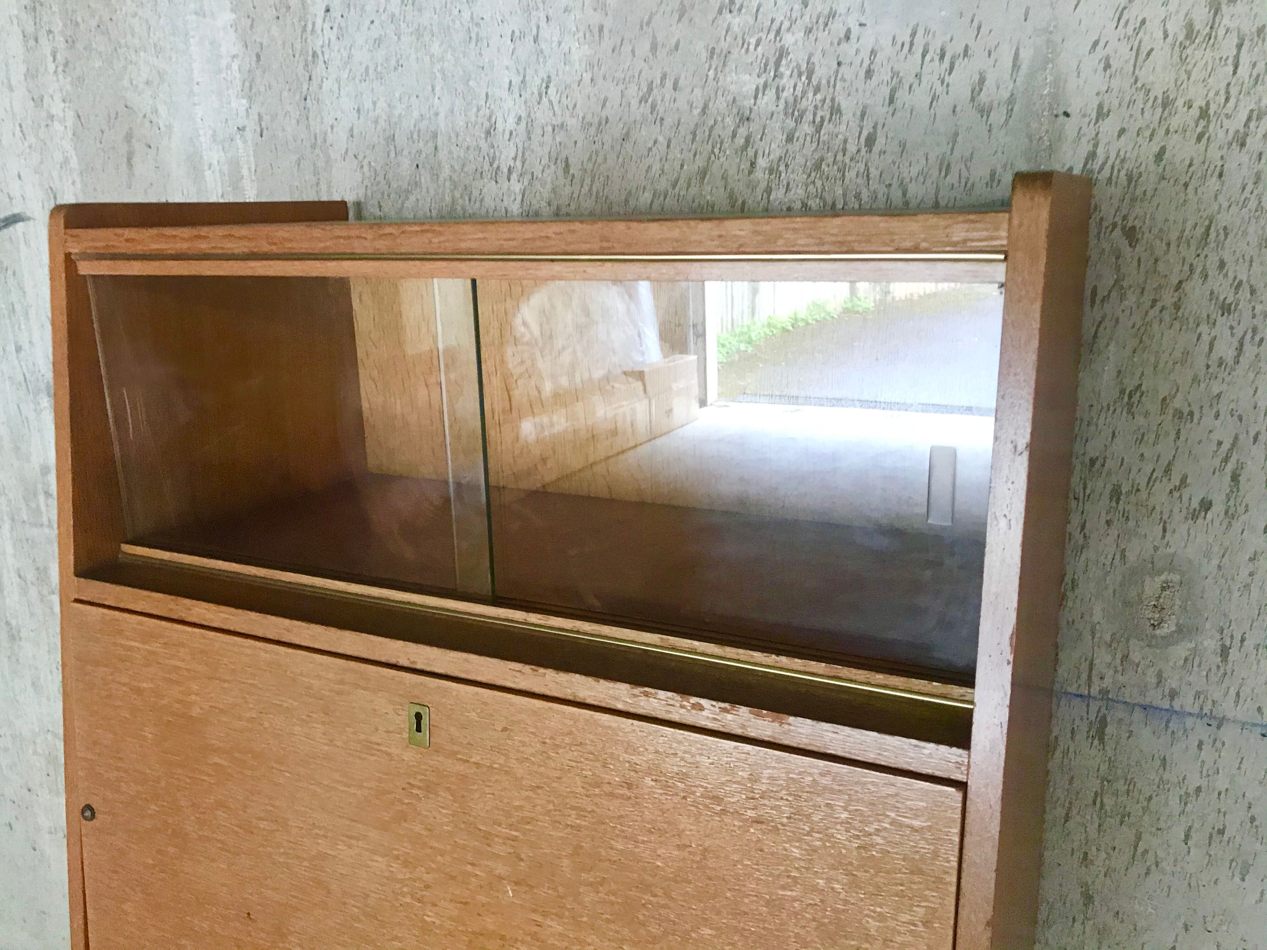 Secretary vintage compass feet