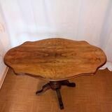 Louis Philippe pedestal table in solid walnut