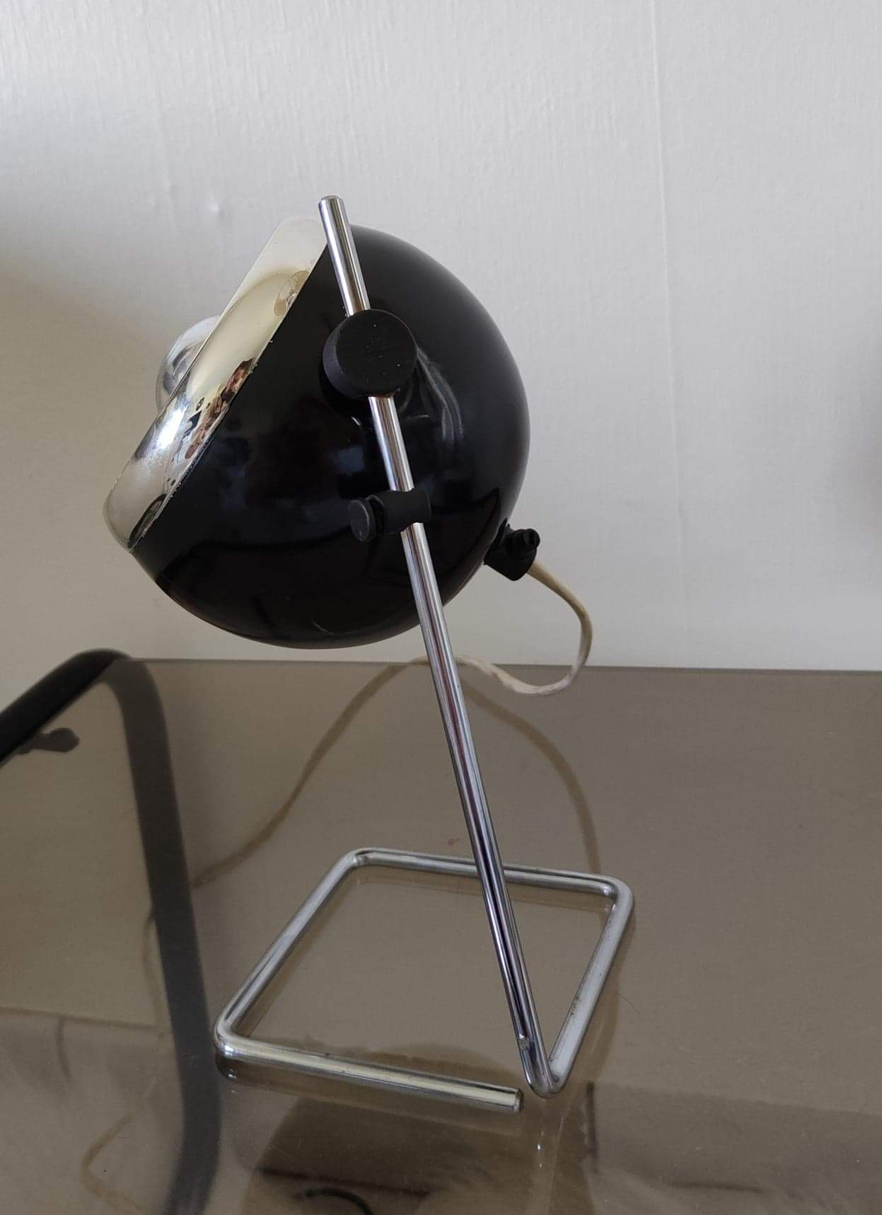 Minimalist eyeball lamp 1970