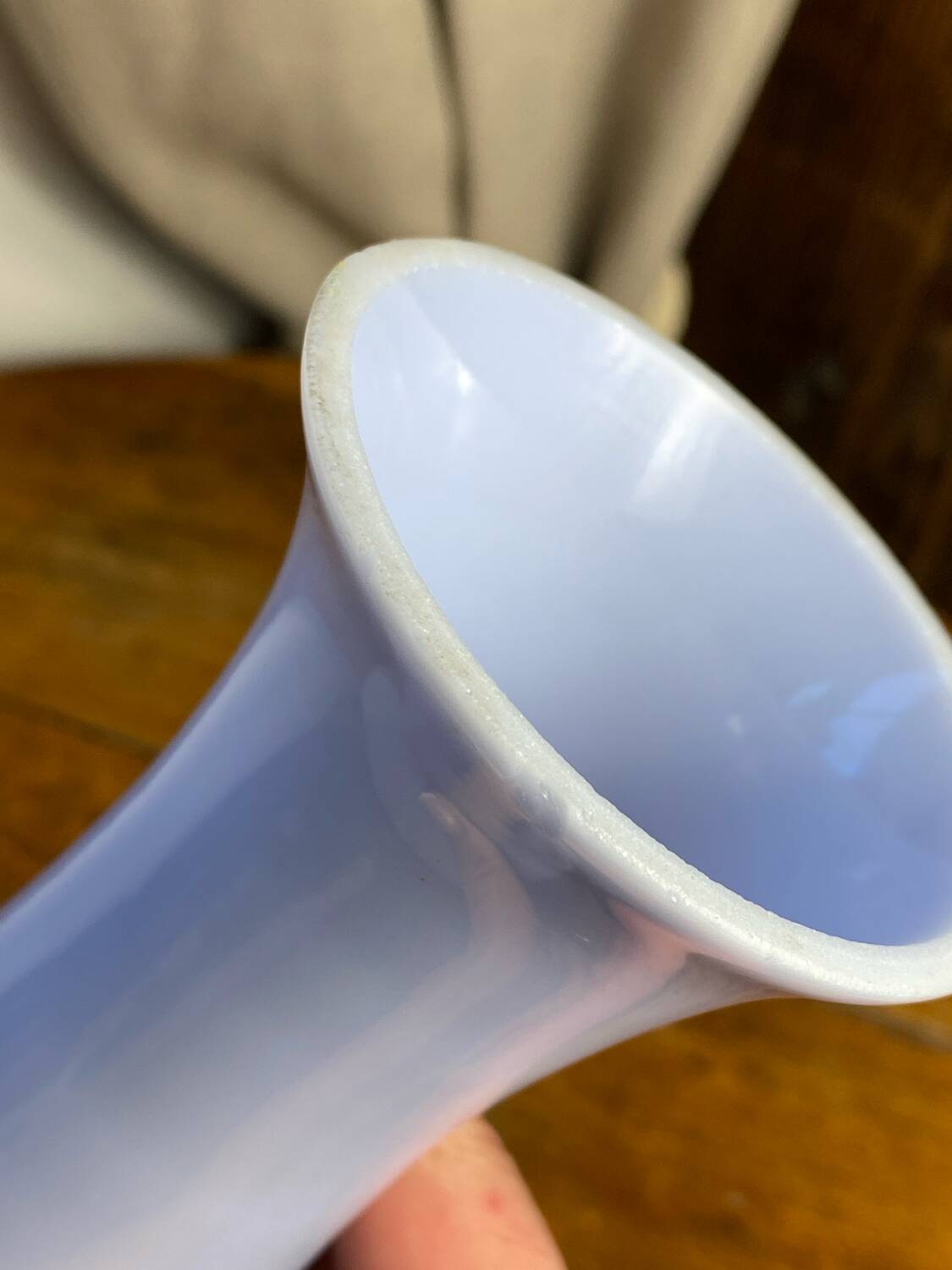 Globe in opaline violet