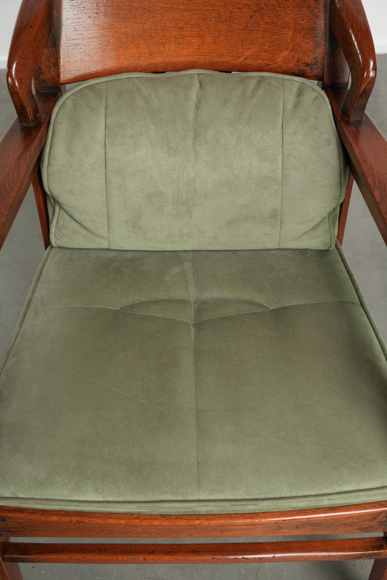 Set of 4 Art Nouveau/Jugendstil dining chairs with suede upholstery