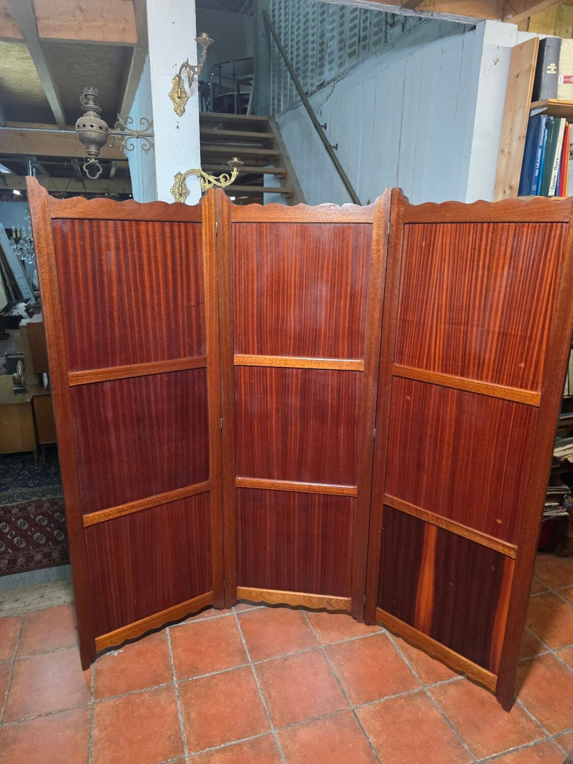 Three-panel screen in mahogany