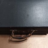 Machine à écrire s.i.m modèle  novalevi années 30 - rare