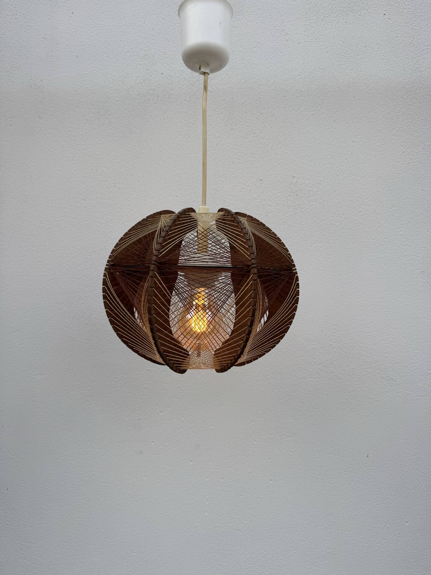 1960s Scandinavian suspension style
