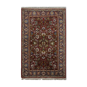tapis traditionnel tissé