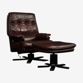 Vintage Mid-Century Scandinavian Modern Brown Leather Executive Swivel Chair & Ottoman, 1970s