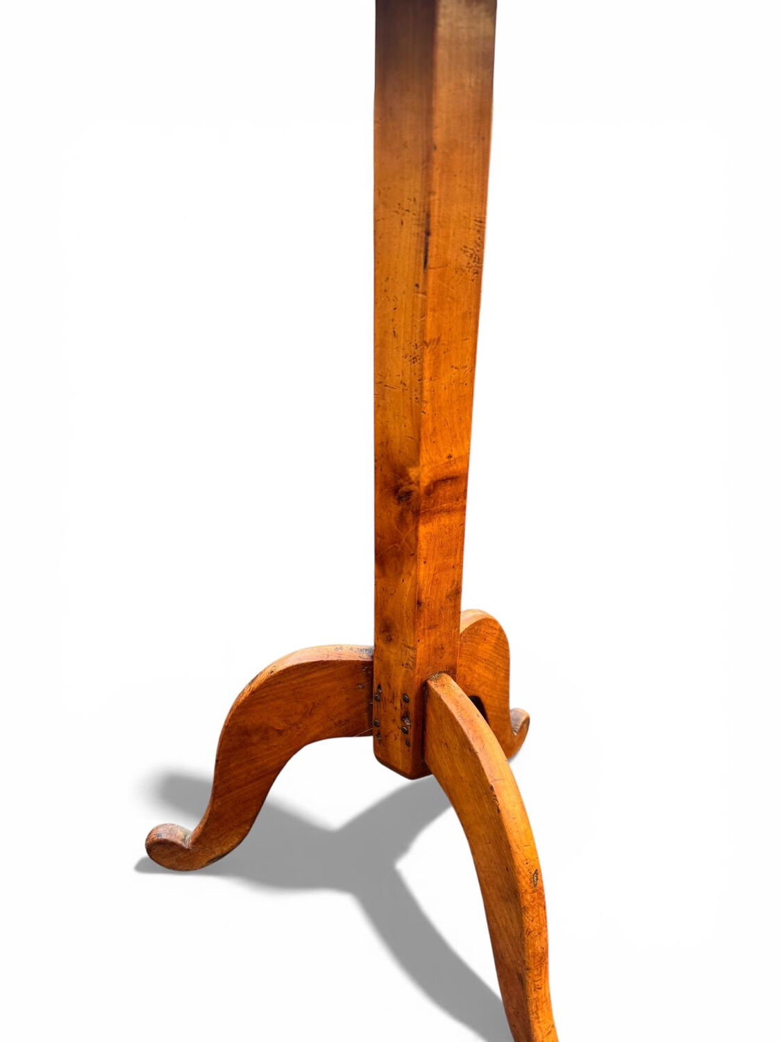 19th-century gueridon. Small walnut side table.