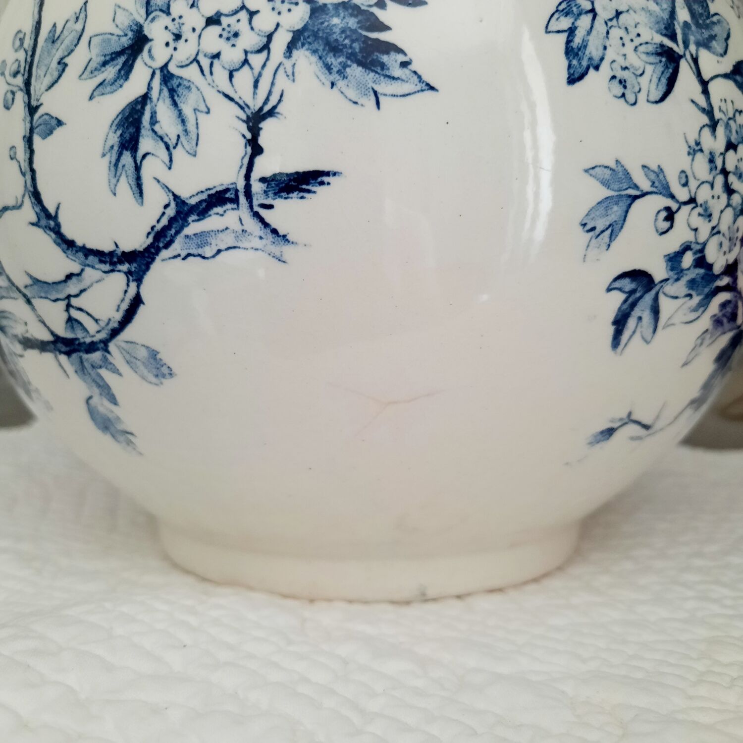 Antique earthenware iron-earthen toilet pitcher