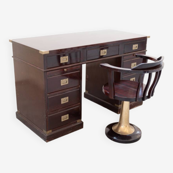 Bureau et chaise pivotante de style naval, 1970