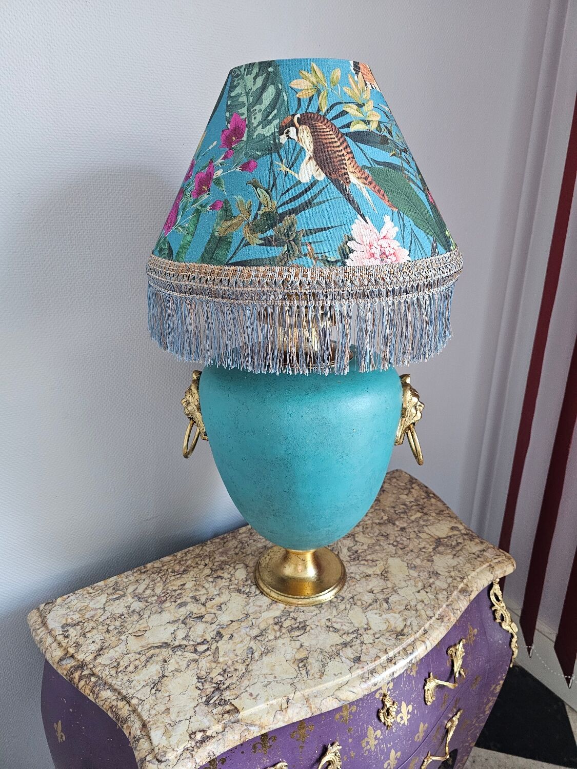 Table lamp