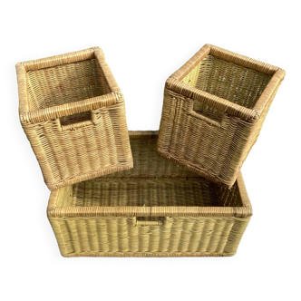 Set of rattan baskets with wooden frame - vintage