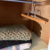 Wardrobe vintage bonnetière soft green 1970