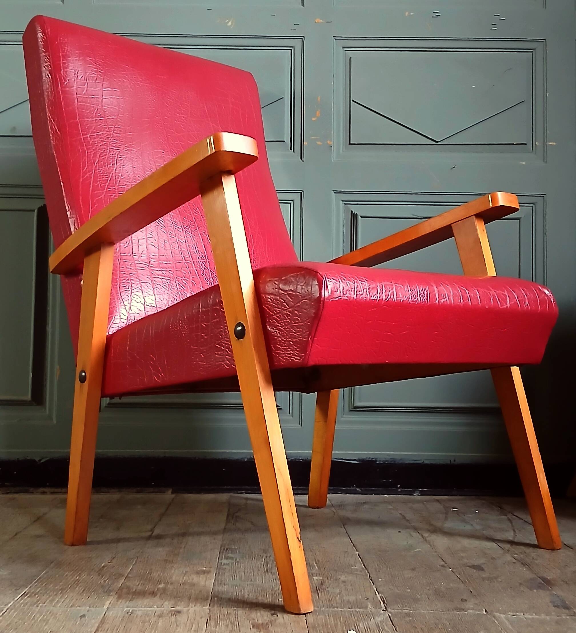 Compass leg armchair in solid beech & red crocodile-effect faux leather