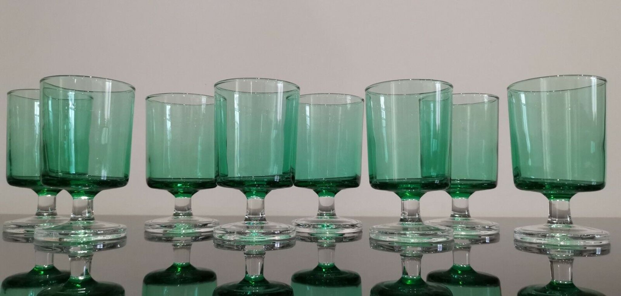 6 anciens verres à digestif luminarc vert clair h7 cm