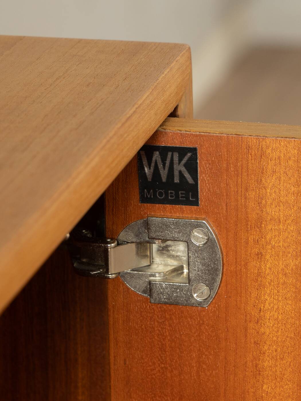 19602 Dresser, WK Möbel