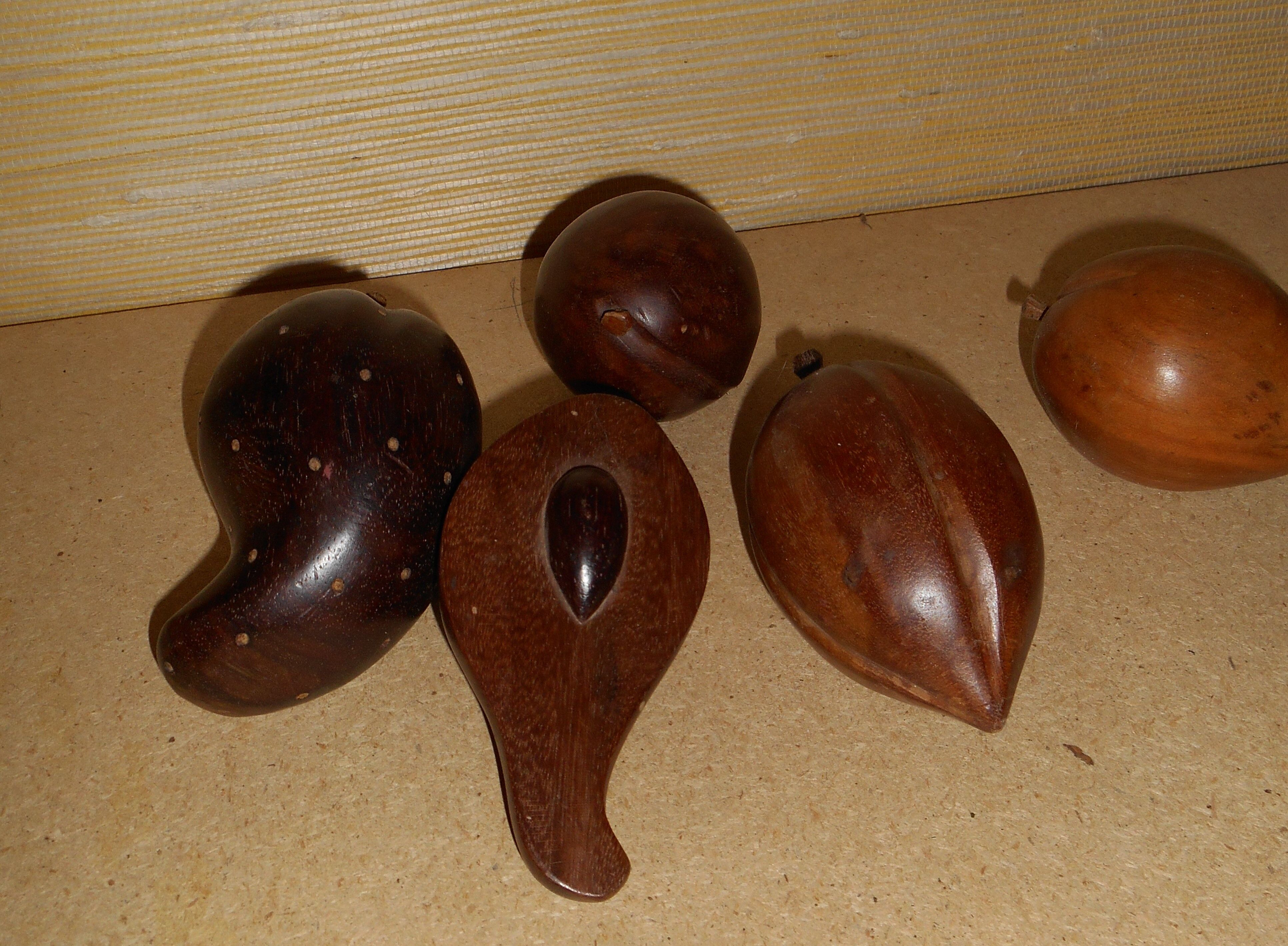 Wooden fruit bowl