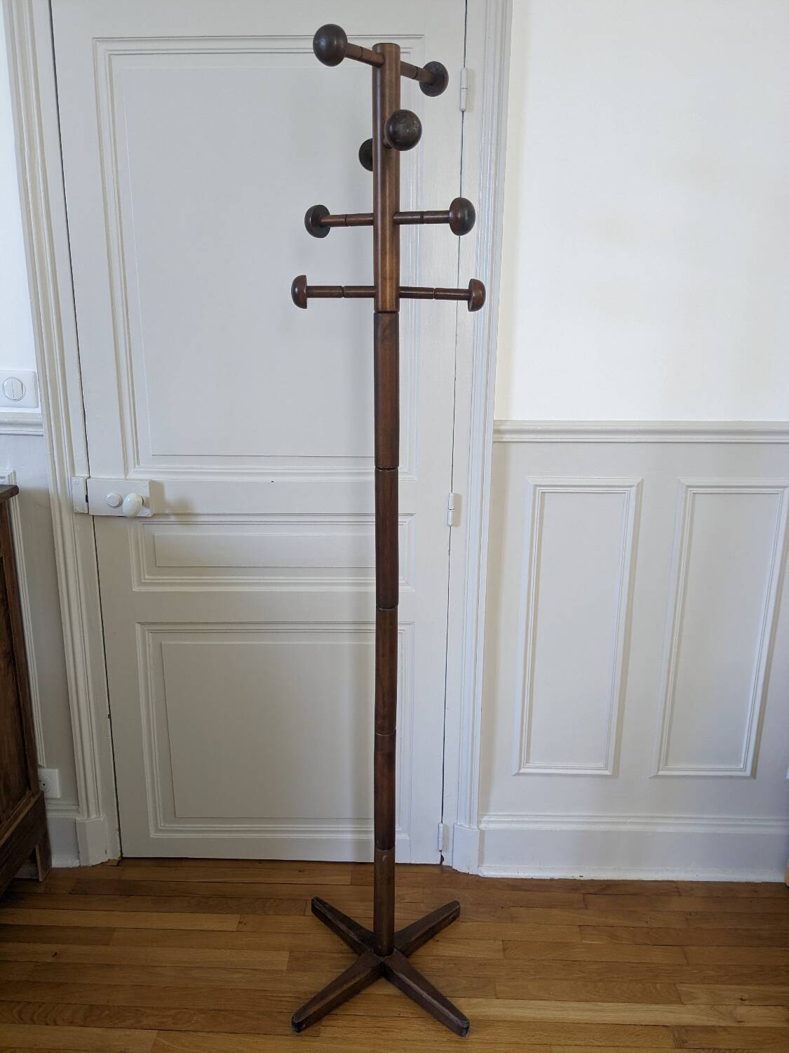 Coat rack