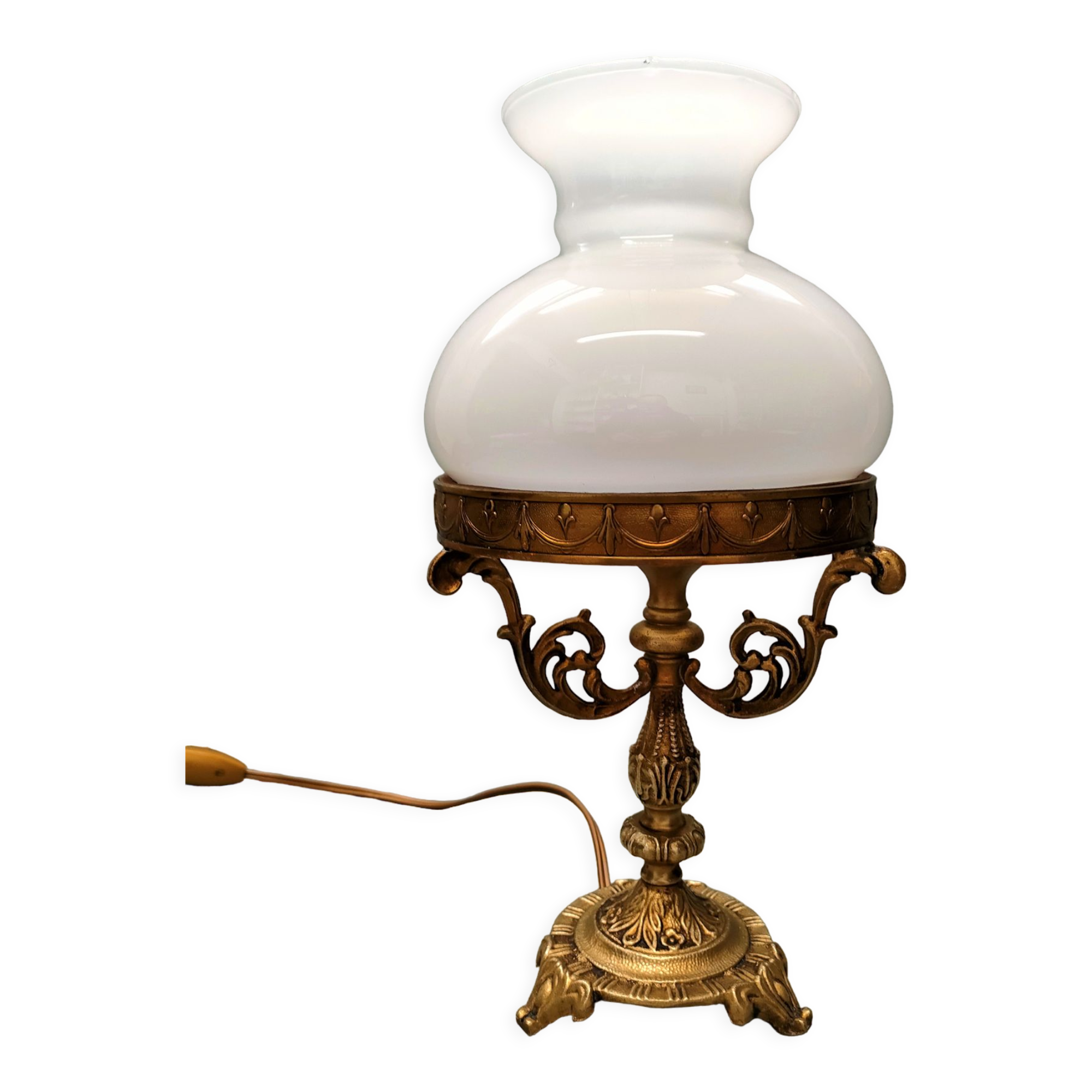 Tripod table lamp - Gilded bronze, opaline - 50s - France