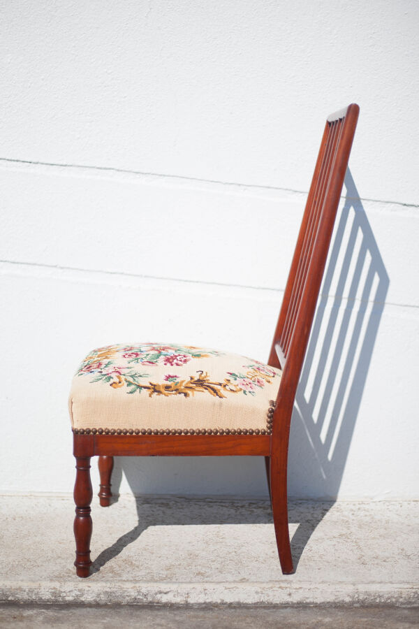 Chaise de nourrice bois avec assise tapisserie