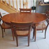 Table à manger ovale et 4 chaises