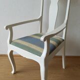 White throne / chair sweden