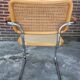 Chaise modèle Cesca de Marcel Breuer avec accoudoirs B64