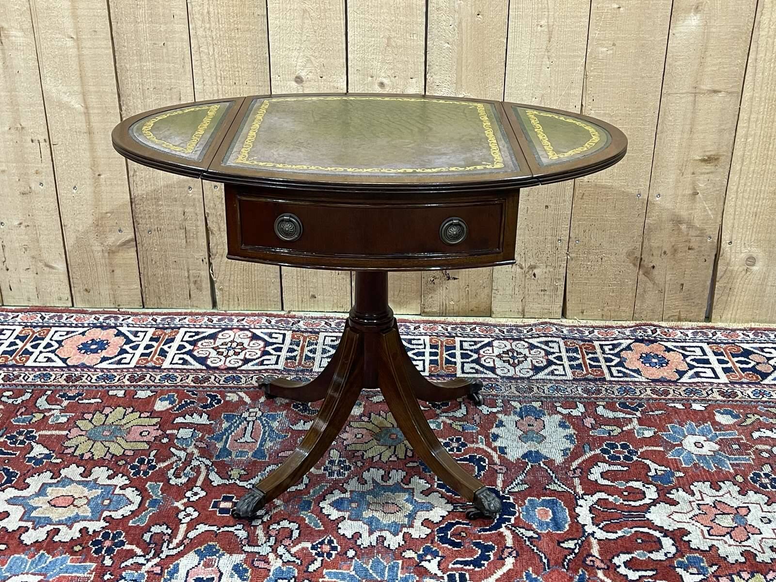 1950s English pedestal table in mahogany and leather top