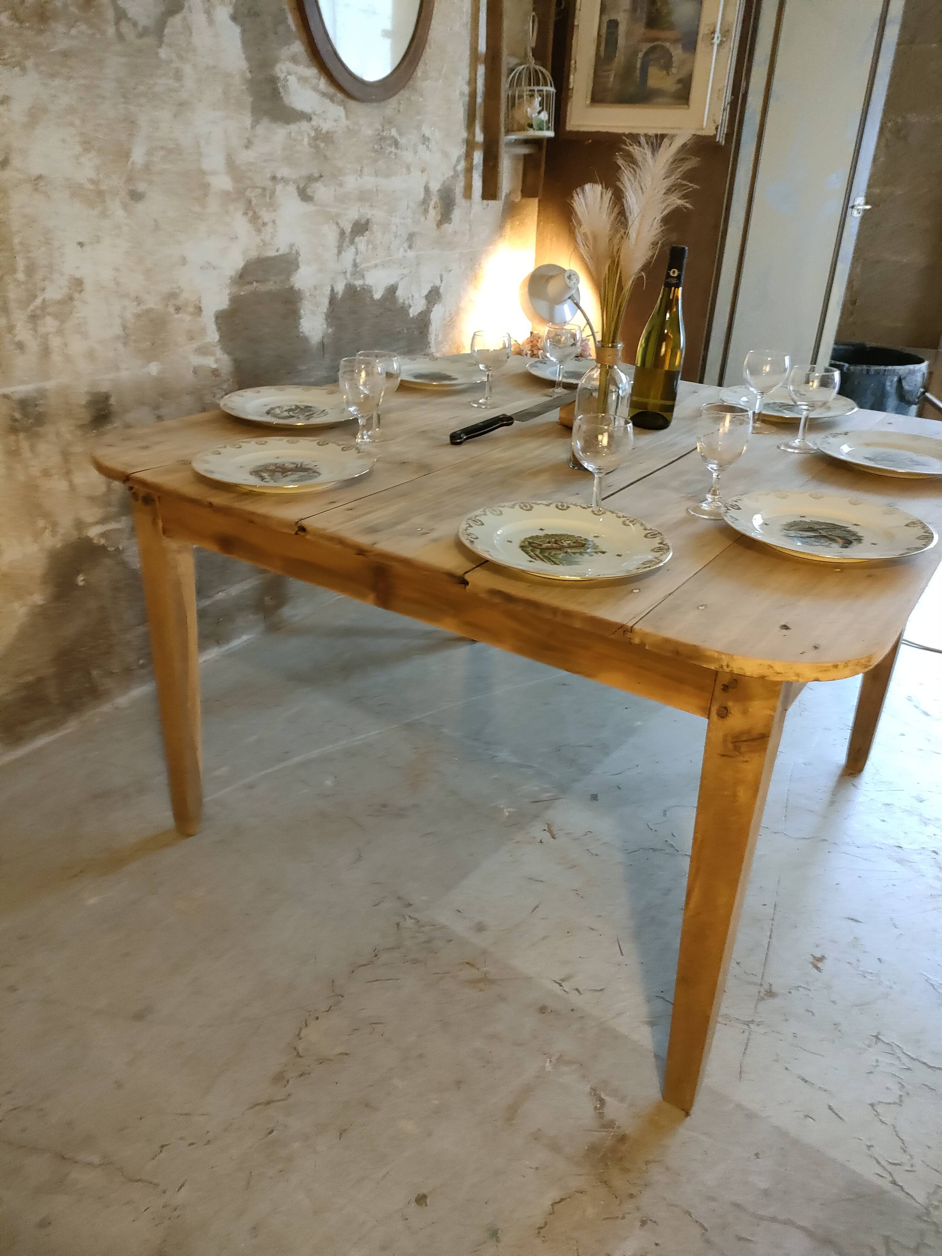 Farmhouse table