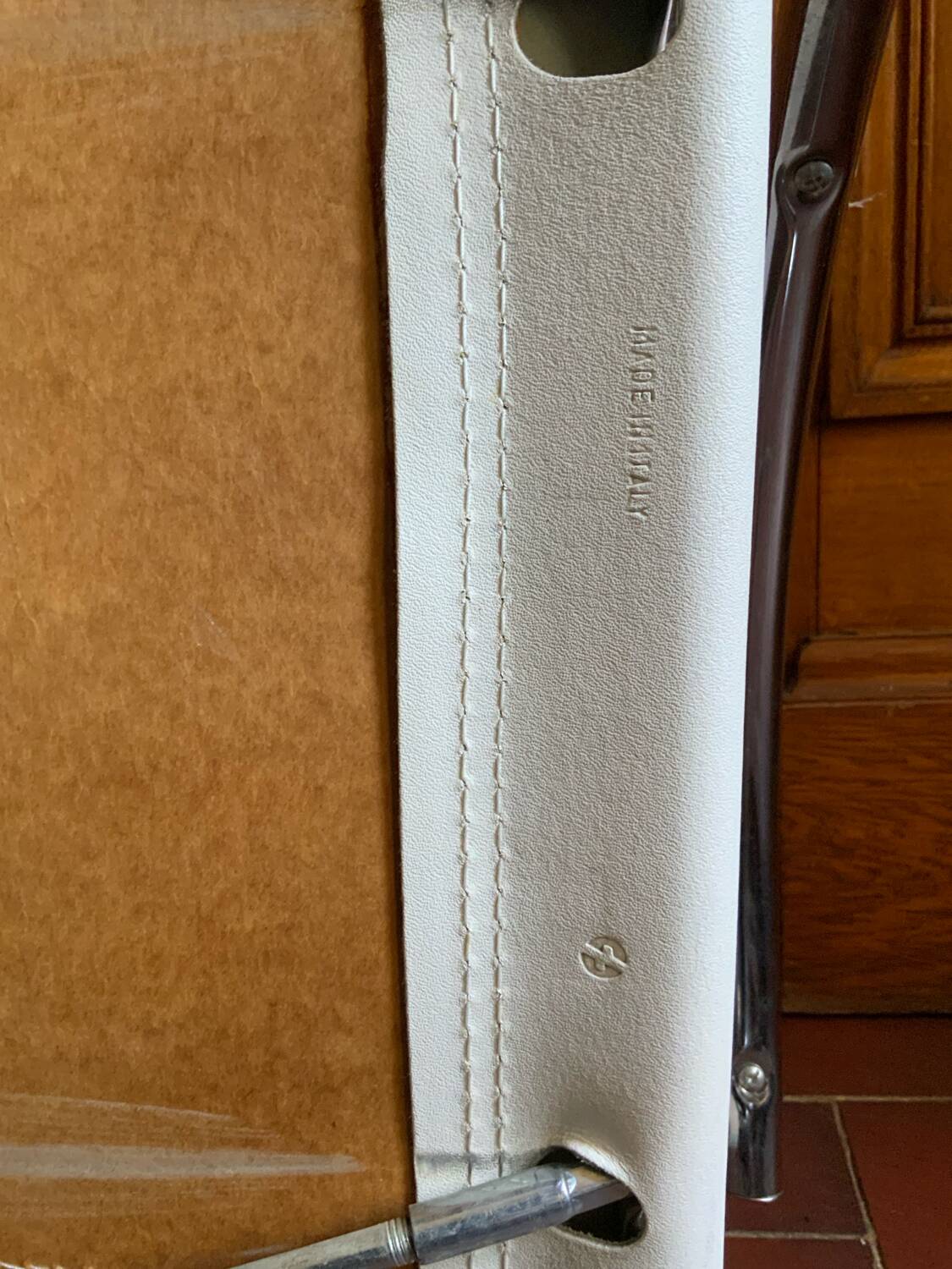 1970s leather cantilever chair