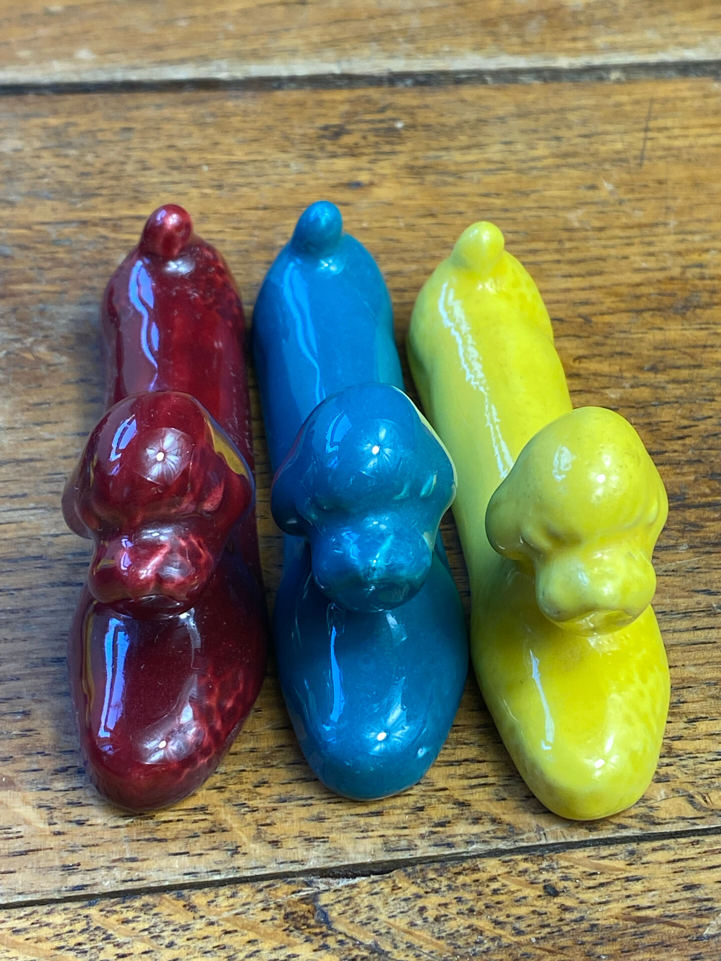 Porte-couteaux caniche en céramique