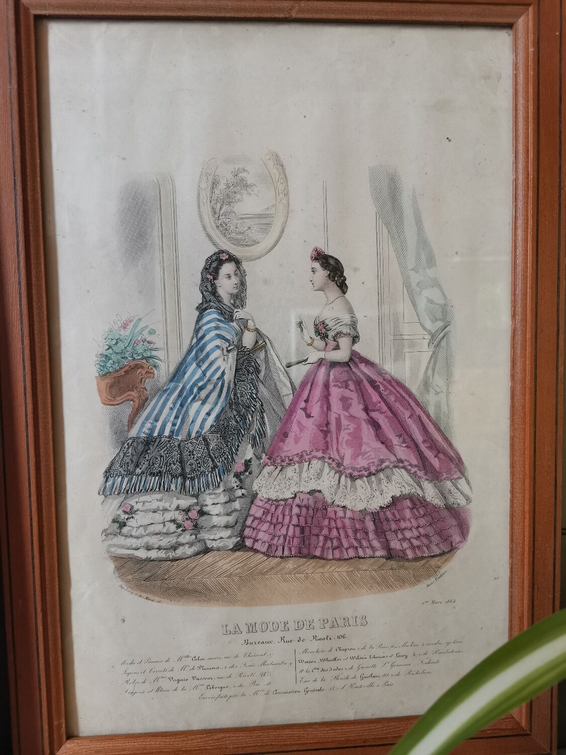 Set of 2 engravings framed