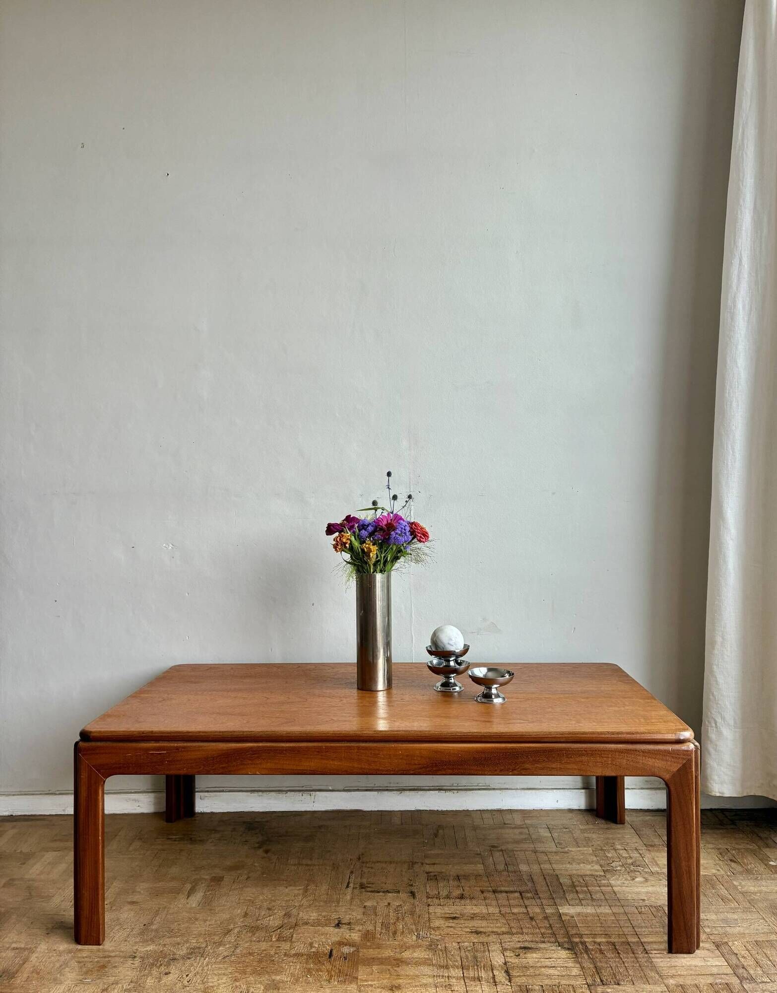 Teak coffee table from the 1970s.