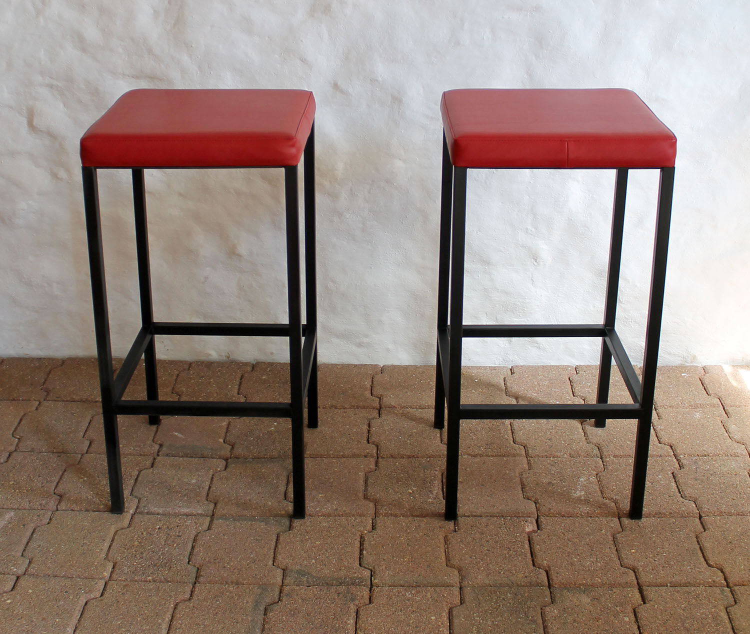 4 high workshop stools