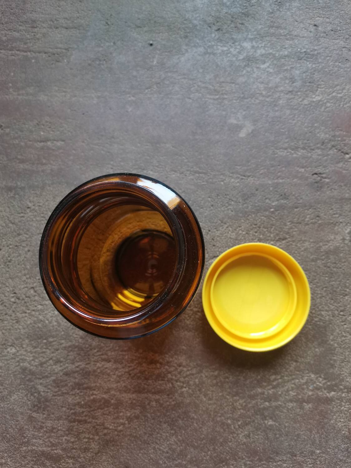 Vintage amber glass jar with yellow lid nescafe SNBP