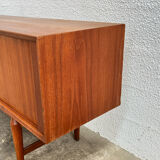 Scandinavian row 60s