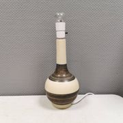 Beautiful table lamp in Ceramic, Danish and from the 1970-80s.