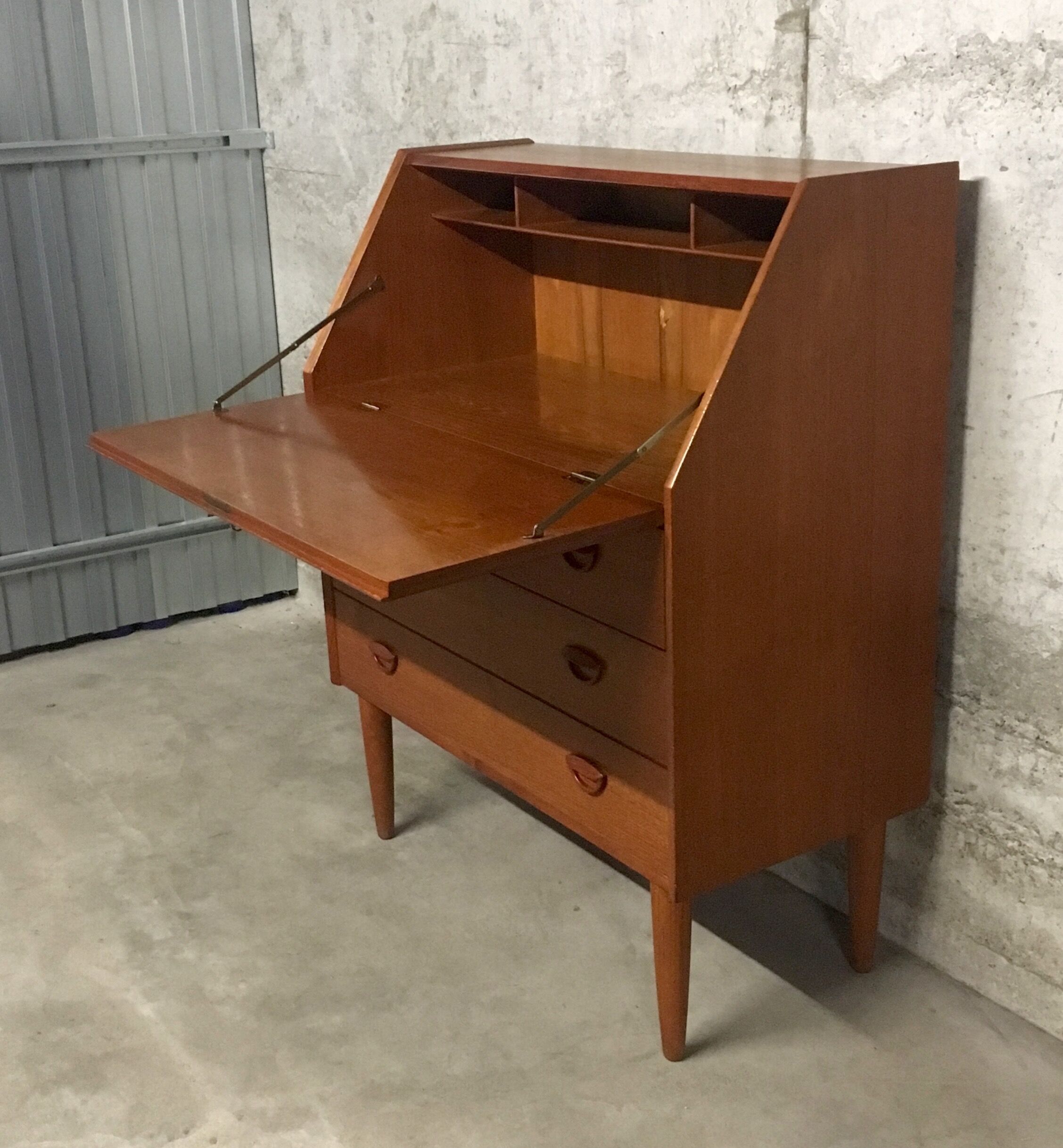 Writing desk by Kai Kristiansen