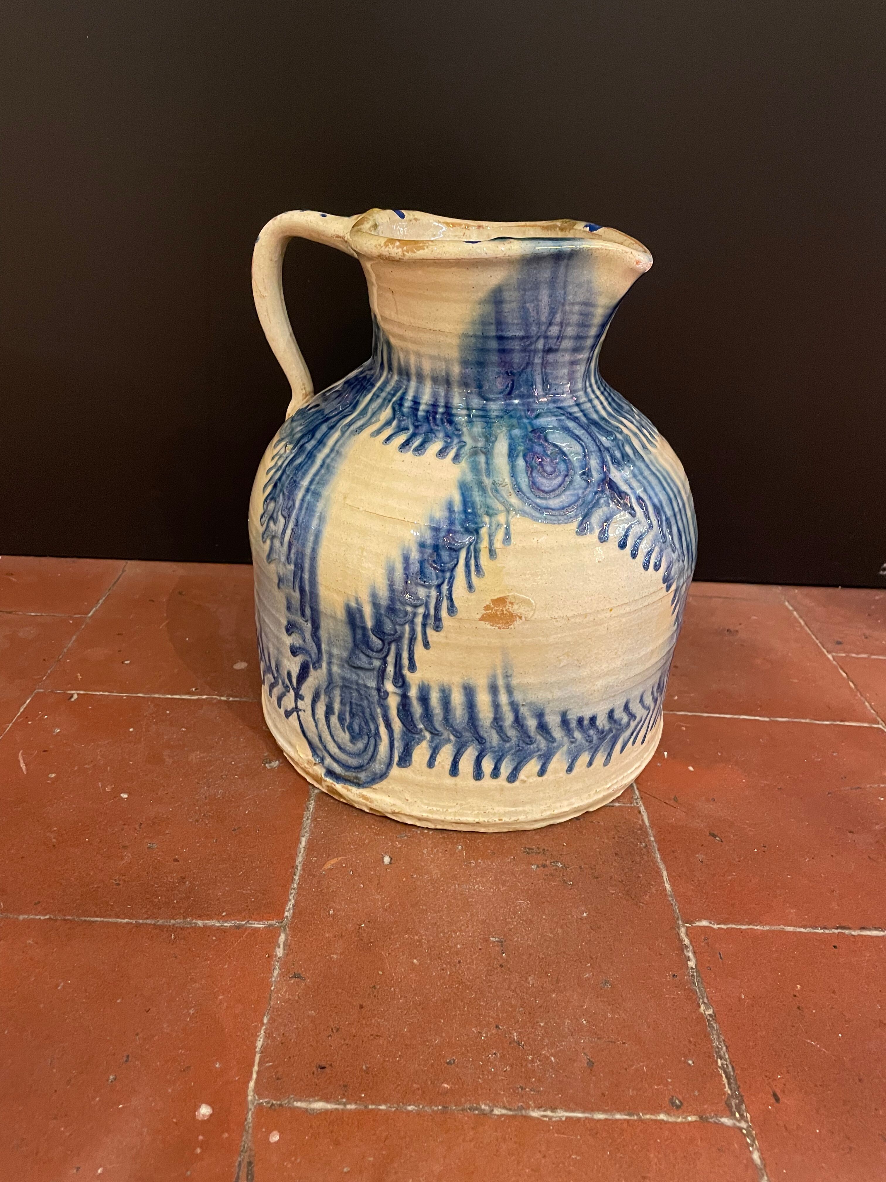 Ceramic pitcher handicrafts