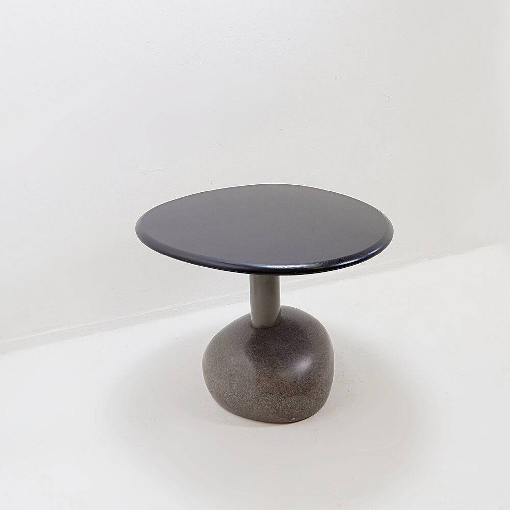 Table d'appoint "Vesper" par Sebastian Herkner pour Sancal
