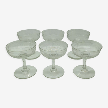 Lot de 6 coupes à Champagne