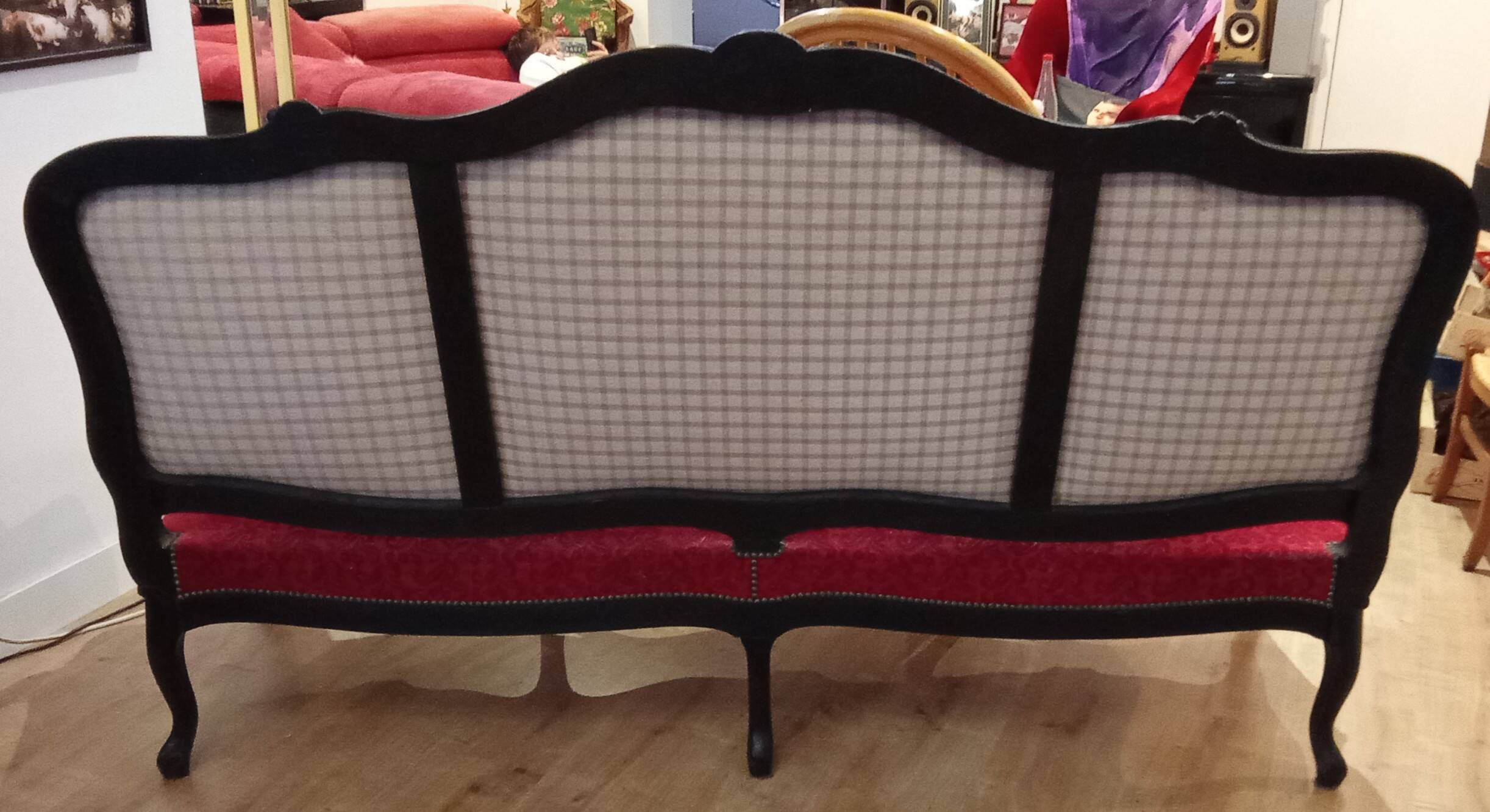 Antique Louis XV style red velvet settee