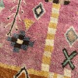 Moroccan shaggy wool rug