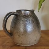 Sandstone pitcher